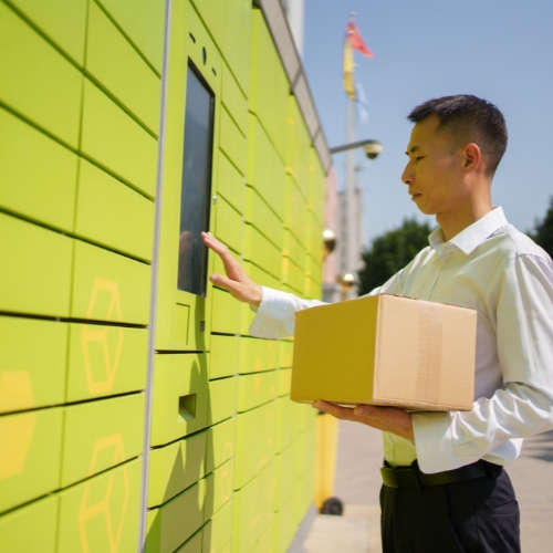 Mail Service in Chatsworth